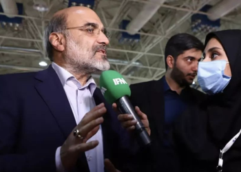 بازدید عبدالله علی عسگری معاون وزیر نفت از بیست و ششمین نمایشگاه نفت