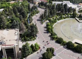 سئول، همزمان میزبان سه نمایشگاه بود