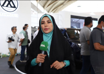 گزارش تصویری از خیریه نیکان ماموت در نمایشگاه خودرو