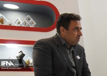 سنگ‌های تزئینی، صنعتی جذاب برای کارآفرینی بانوان در بیرجند