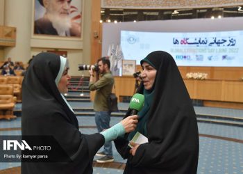 تنها راه نجاتمان نمایشگاه بین المللی است