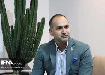 برای قشر ۴ درصدی جامعه محصول تولید میکنیم!