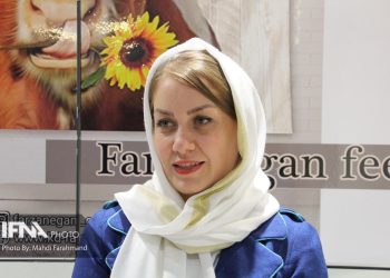 تولید خوراک با کیفیت هدف مجموعه بازرگانی فرزانگان است