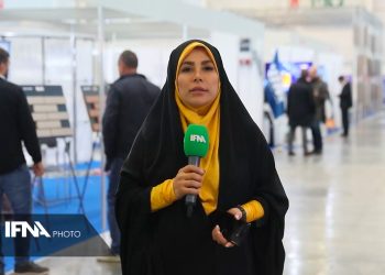 بازدید کنندگان روسی در نمایشگاه ایران در مسکو