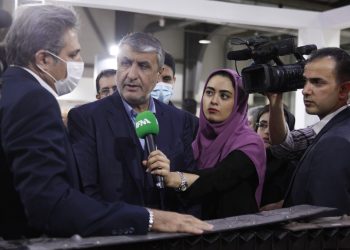 نمایشگاه لیزر و فوتونیک افتتاح شد+ (آلبوم عکس)