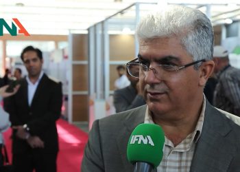 رئیس سندیکای صاحبان صنایع داروهای انسانی: دولت برای جبران کمبود دارو فراخوان داده است