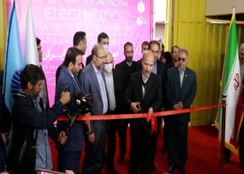 نمایشگاه صنعت برق افتتاح شد + (آلبوم عکس)