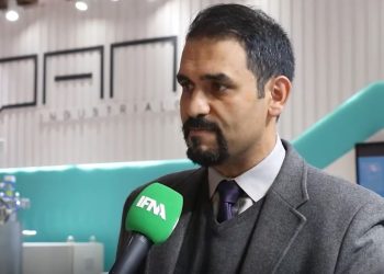 مدیریت گروه صنعتی پنج