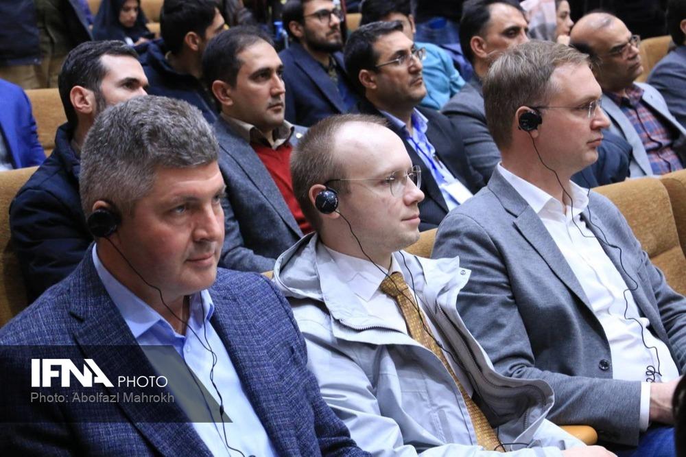 نمایشگاه تجهیزات و مواد آزمایشگاهی
