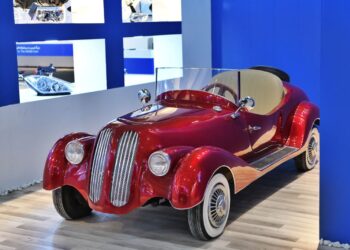 نمایشگاه قطعات خودرو