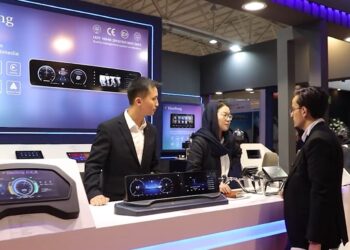 نمایشگاه قطعات خودرو