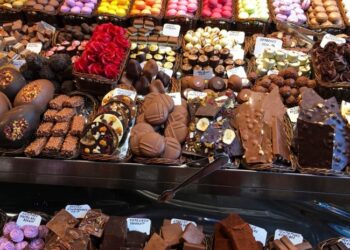 نمایشگاه شیرینی و شکلات