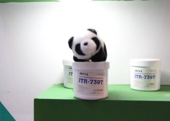 نمایشگاه رنگ