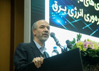 آغاز به کار نمایشگاه انرژیهای نو و تجدیدپذیر