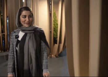 گردش در نمایشگاه وودکس