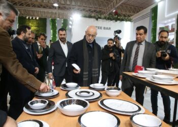 نمایشگاه ظروف چینی