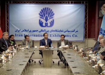 کیفیت؛ تاجران خارجی را به نمایشگاه در و پنجره آورد