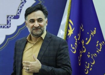 دولتی‌ها با ماسک بخش خصوصی کلیددار ایران هلث شدند