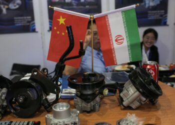 آلبوم عکس از حضور خارجی ها در نمایشگاه قطعات خودرو