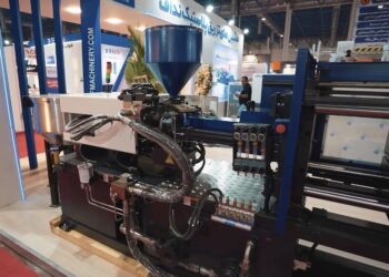 نمایشگاههای پلاستیک و رنگ و رزین در نمایشگاه بینالمللی مشهد