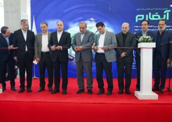 وزیرجهاد کشاورزی در افتتاحیه نمایشگاه آیفارم؛آبیاری ۱۵۰ هزار هکتار  با سیستم‌های هوشمند