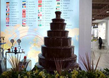 گزارش ازافتتاح نمایشگاه شیرینی وشکلات