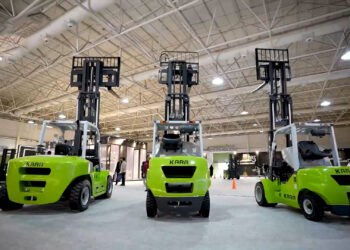 کارا ماشین سرزمین لیفتراک است