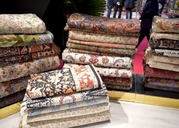 مدیرعامل فرش قنبری نیا؛ فرش ایرانی بهترین بوده بهترین هست وبهترین می ماند