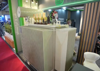 بنیان صنعت برق دانش است