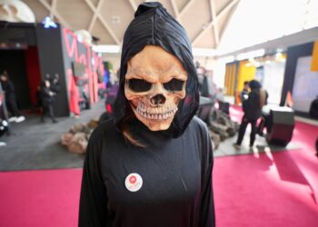 نمایشگاه شهربازی در شهر آفتاب