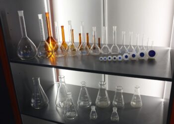 آلبوم عکس از نمایشگاه ایران ساخت