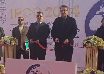 مراسم افتتاح نمایشگاه رنگ و رزین