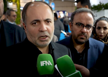 وزیر جهادکشاورزی در نمایشگاه شیلات؛ افزایش تولید به ارزان سازی آبزیان کمک می کند