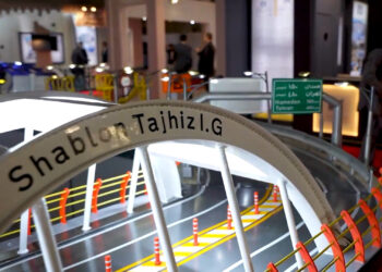 نمایشگاهی کاملا مقاوم از جنس استیل