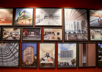 در نگاه اول کدام بخش خانه دیده می‌شود؟