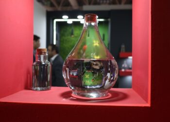 آلبوم عکس از نمایشگاه ایران کمیکال