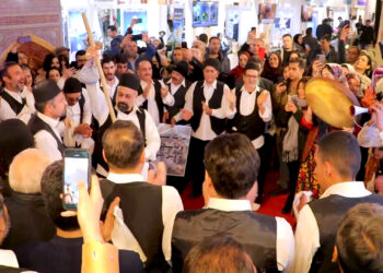 حضور متفاوت کامویی ها در نمایشگاه گردشگری !