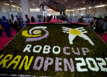 مدیرعامل نمایشگاه بینالمللی تهران:مسابقات ربوکاپ بذر امید را در دل نوجوانان و جوانان میکارد