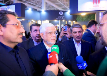 معاون اول رئیس جمهور در ایران اکسپو؛