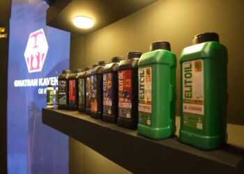 قطران کاوه دوستدار طبیعت است