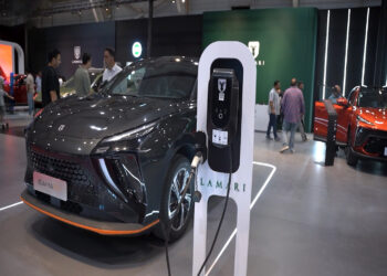 شیراز؛ میزبان برترین خودرو سازان کشور