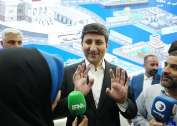 وزیر ارتباطات: مکانیسم ماشه مانع توسعه اقتصاد دیجیتال نخواهد شد