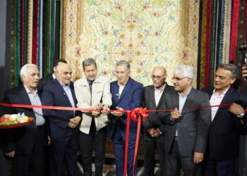 رنگین کمانی از هنر در دل نمایشگاه بینالمللی افتتاح شد