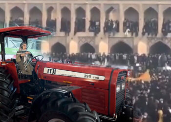 اعتراض کشاورزان درسی وسه پل برای  یک لُقمه نانِ حلال