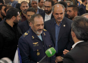 وزیر دفاع : با ایران ژئو راهکار برای ناترازی آب وبرق تدوین می کنیم