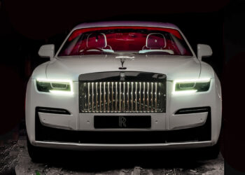 مشهد میزبان ماشین‌بازها؛ روایت یک نمایشگاه پرهیجان